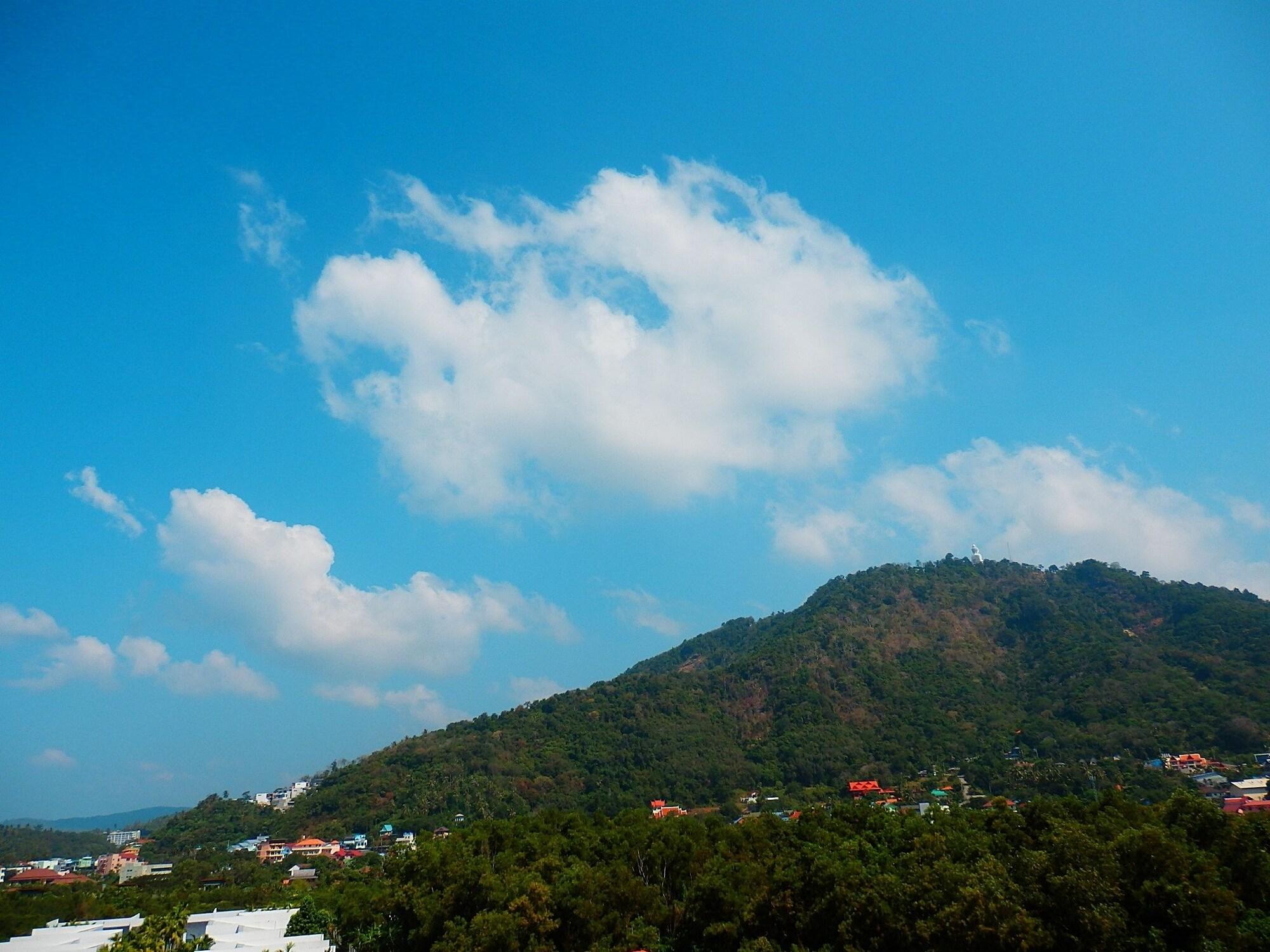 Kata Beach Studio Phuket Luaran gambar
