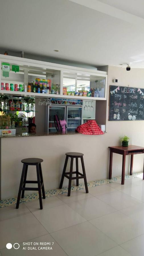 Kata Beach Studio Phuket Luaran gambar